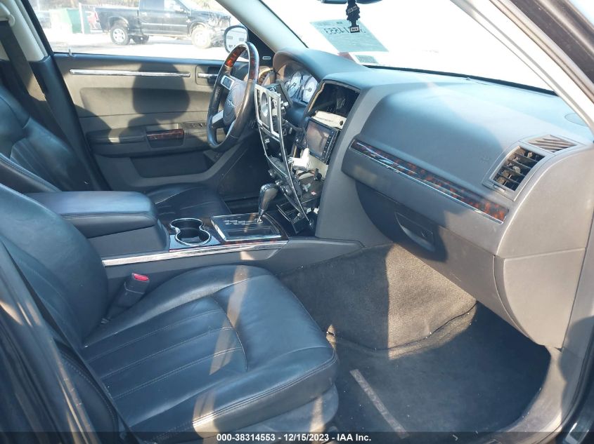 2008 Chrysler 300C VIN: 2C3KK63H58H155050 Lot: 38314553