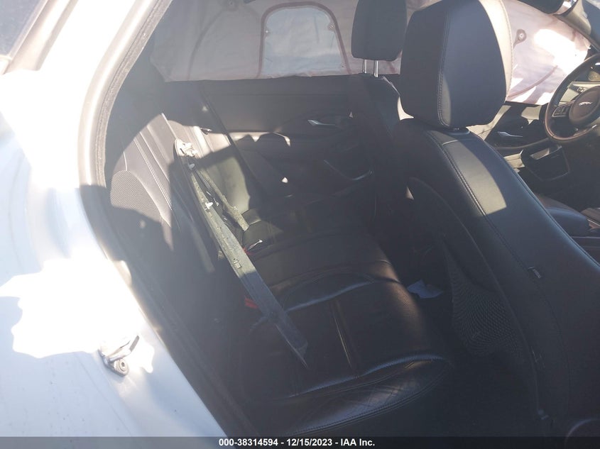 2018 JAGUAR E-PACE SADFJ2FX0J1Z31024
