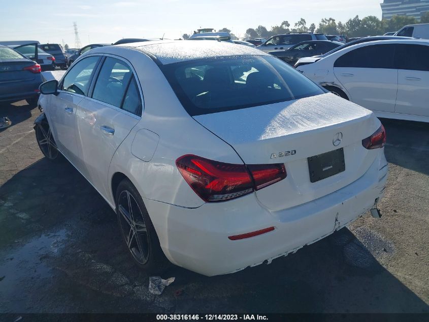 2022 Mercedes-Benz A 220 VIN: W1K3G4EB1NJ342218 Lot: 38316146