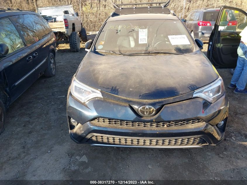 2T3JFREV0JW713683 2018 Toyota Rav4 Se