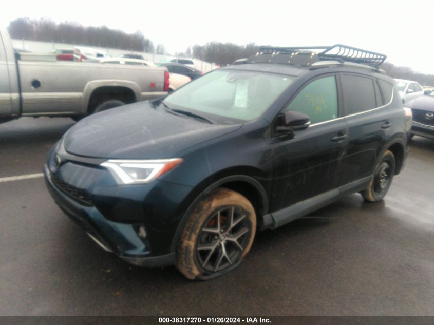 2T3JFREV0JW713683 2018 Toyota Rav4 Se