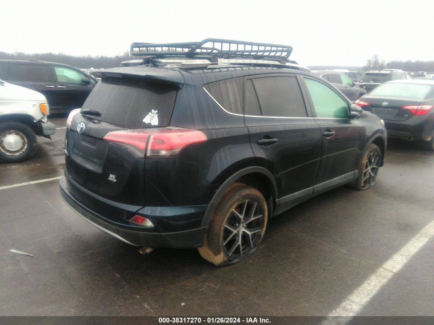 2T3JFREV0JW713683 2018 Toyota Rav4 Se