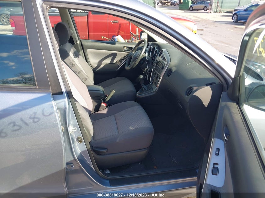 2006 Toyota Matrix Xr VIN: 2T1KR32E46C556562 Lot: 38318627