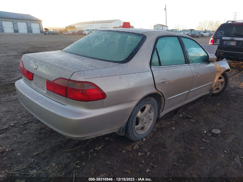 1999 Honda Accord Ex VIN: 1HGCG5651XA158040 Lot: 38318946