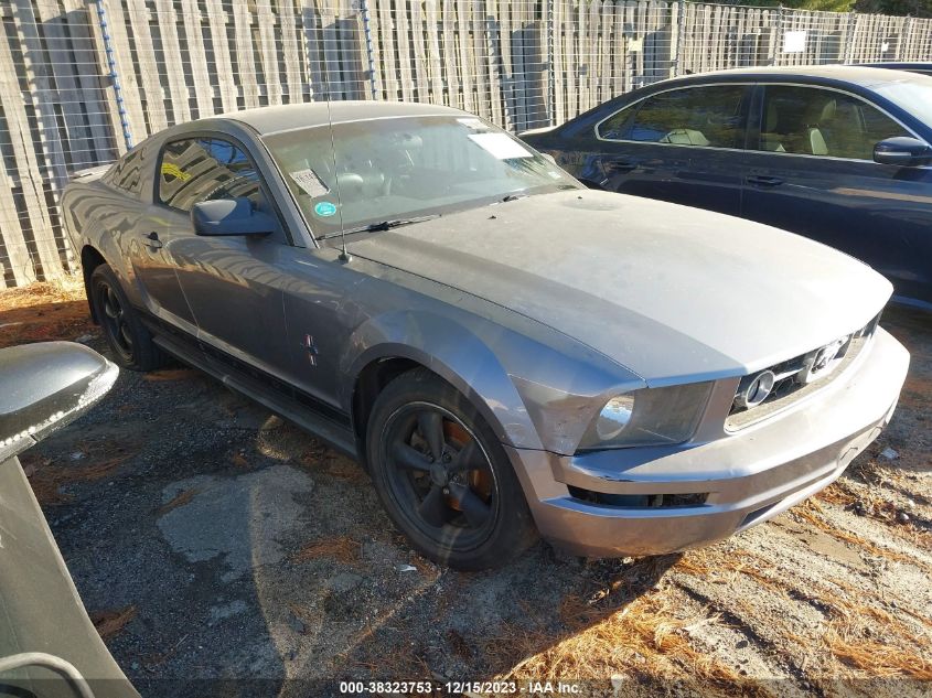 1ZVHT80N975270424 2007 Ford Mustang V6 Deluxe/V6 Premium