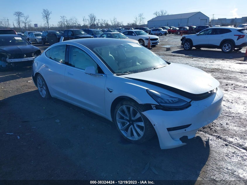 2020 Tesla Model 3 Long Range Dual Motor All-Wheel Drive VIN: 5YJ3E1EB8LF513713 Lot: 38324424