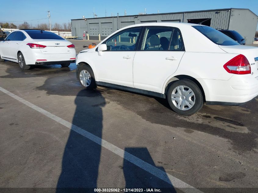 2011 Nissan Versa 1.8S VIN: 3N1BC1AP3BL472090 Lot: 38325062