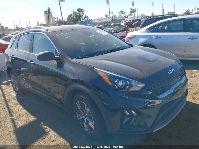 KNDCB3LC8N5548398 2022 Kia Niro Lxs