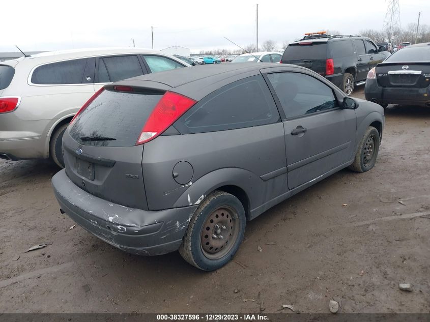 2005 Ford Focus Zx3 VIN: 3FAFP31N45R141295 Lot: 38327596