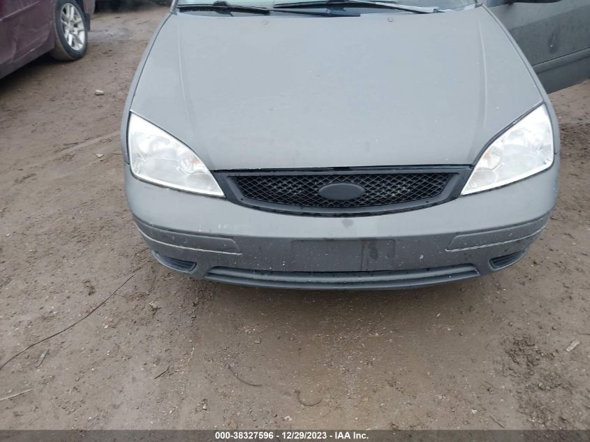 2005 Ford Focus Zx3 VIN: 3FAFP31N45R141295 Lot: 38327596