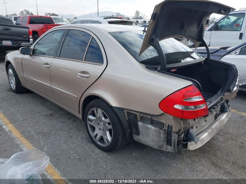 2003 Mercedes-Benz E-Class 5.0L VIN: WDBUF70J33A264022 Lot: 38328302