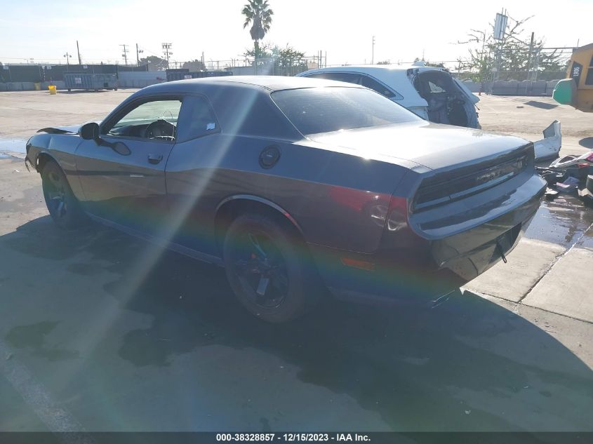 2C3CDYAG2DH607762 2013 Dodge Challenger Sxt