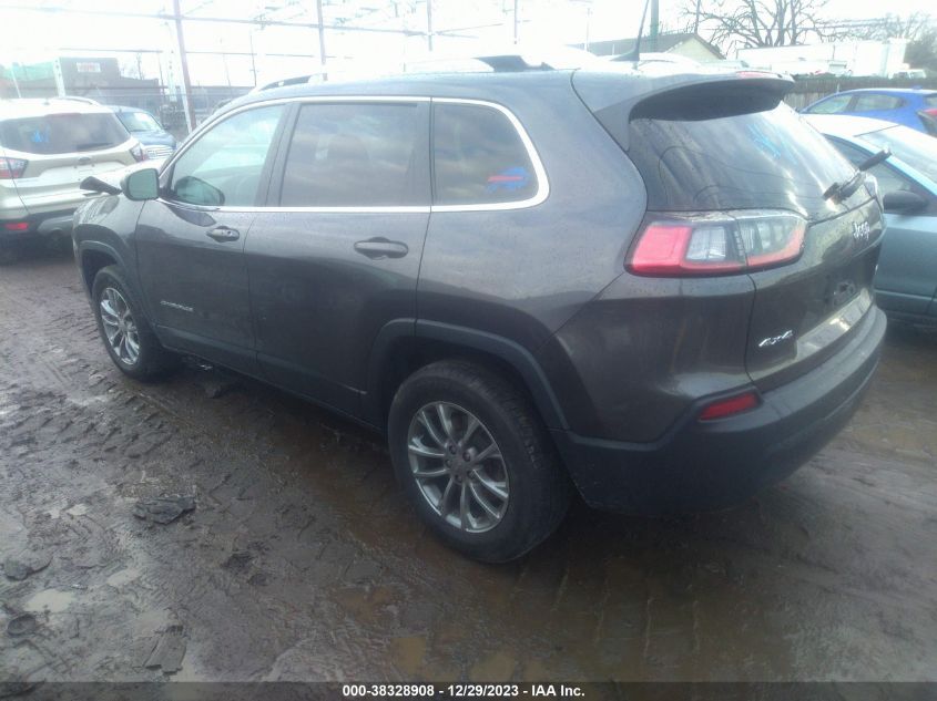 2019 Jeep Cherokee Latitude Plus 4X4 VIN: 1C4PJMLB8KD231689 Lot: 38328908