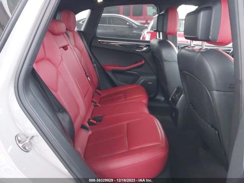 2021 Porsche Macan S VIN: WP1AB2A54MLB32556 Lot: 38329929