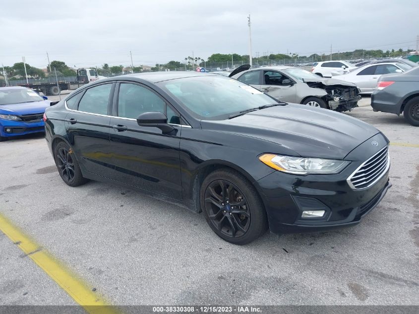 3FA6P0HD3LR231515 2020 Ford Fusion Se