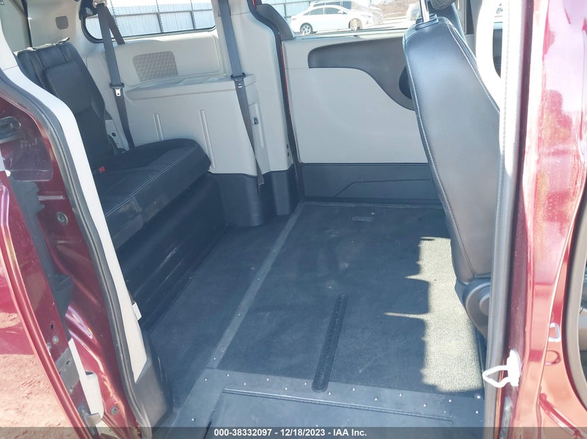 2018 Dodge Grand Caravan Sxt VIN: 2C7WDGCGXJR218778 Lot: 38332097