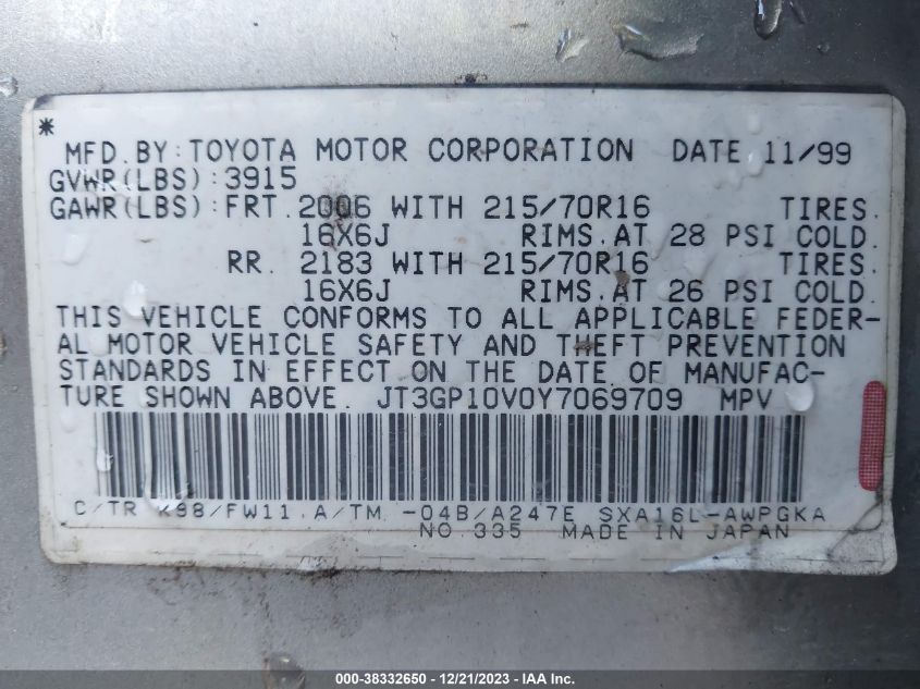 JT3GP10V0Y7069709 2000 Toyota Rav4