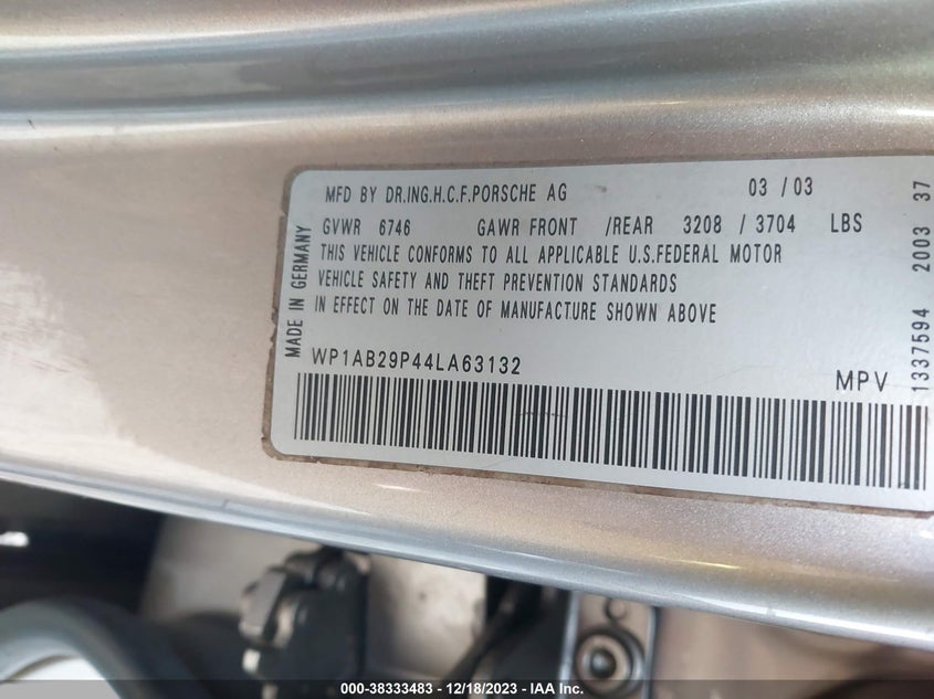 2004 Porsche Cayenne S VIN: WP1AB29P44LA63132 Lot: 38333483