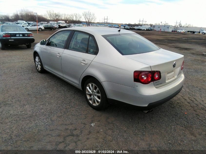 2010 Volkswagen Jetta Limited Edition VIN: 3VWAZ7AJ0AM135078 Lot: 38333829