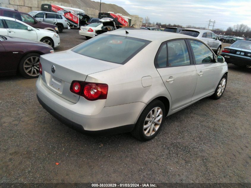 2010 Volkswagen Jetta Limited Edition VIN: 3VWAZ7AJ0AM135078 Lot: 38333829