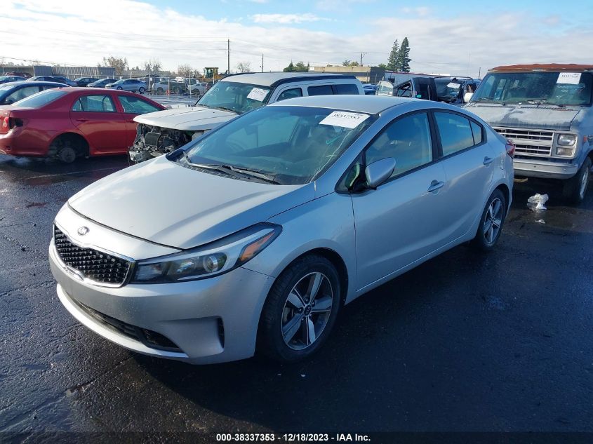 2018 Kia Forte Lx VIN: 3KPFL4A76JE240702 Lot: 38337353