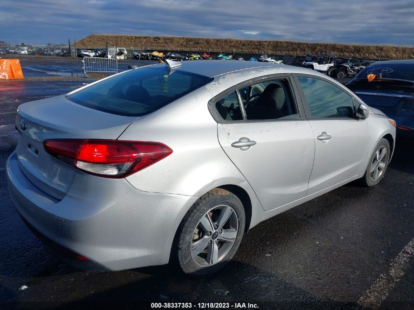 2018 Kia Forte Lx VIN: 3KPFL4A76JE240702 Lot: 38337353