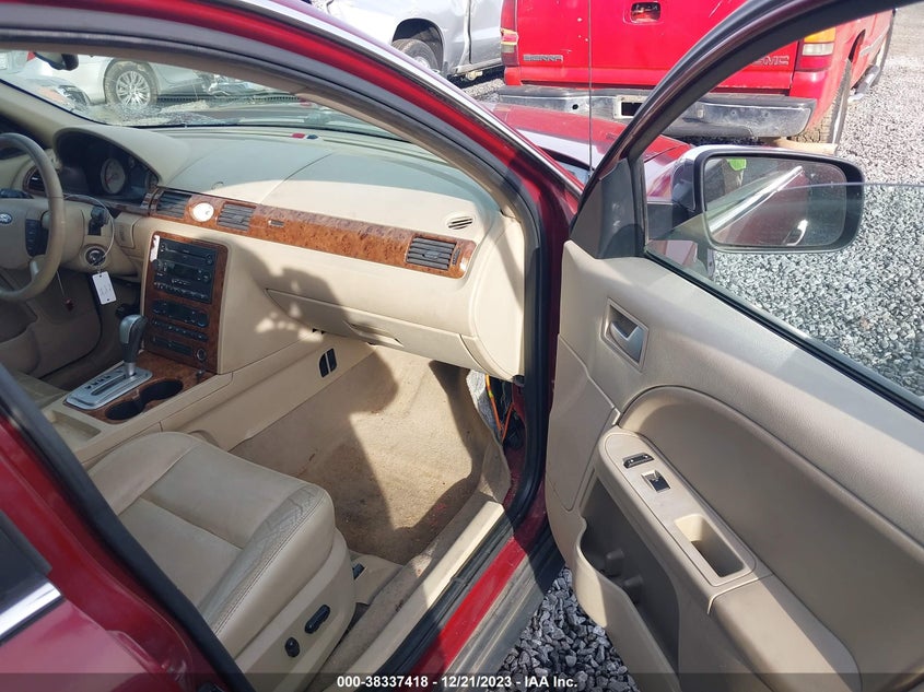 2007 Ford Five Hundred Limited VIN: 1FAFP251X7G123069 Lot: 38337418