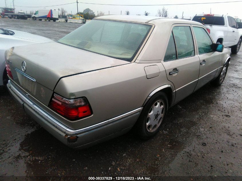 1994 Mercedes-Benz E 320 VIN: WDBEA32E2RC134807 Lot: 38337829