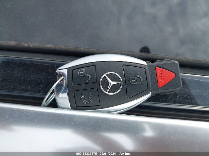 2018 MERCEDES-BENZ GLA 250 4MATIC - WDCTG4GB9JJ472100