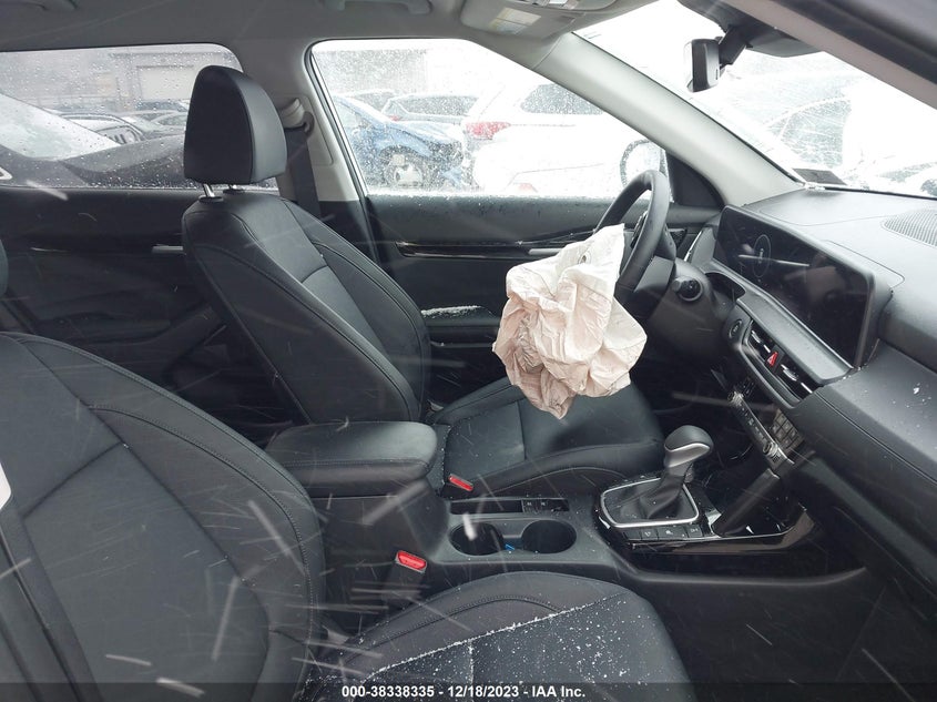 2024 Kia Seltos Lx VIN: KNDETCA73R7515377 Lot: 38338335