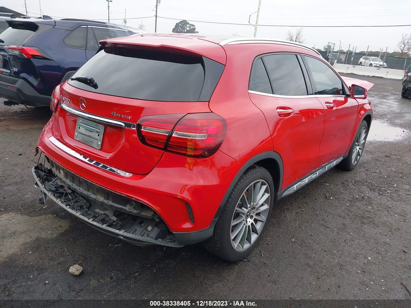 2018 MERCEDES-BENZ GLA 250 4MATIC - WDCTG4GB8JJ434759