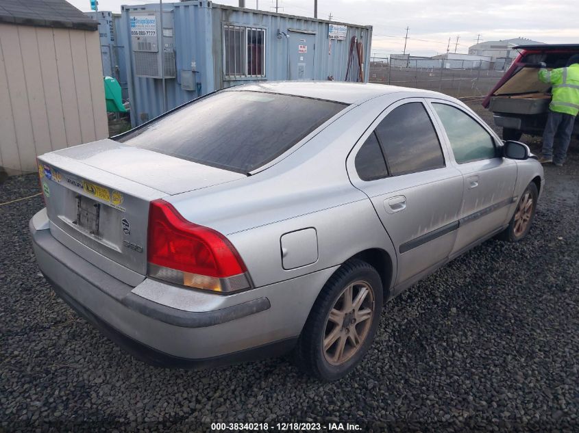 2002 Volvo S60 2.4 A/2.4 A Sr/2.4 M VIN: YV1RS61R522109704 Lot: 38340218