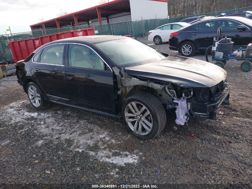 1VWGT7A35HC008268 2017 Volkswagen Passat 1.8T Se