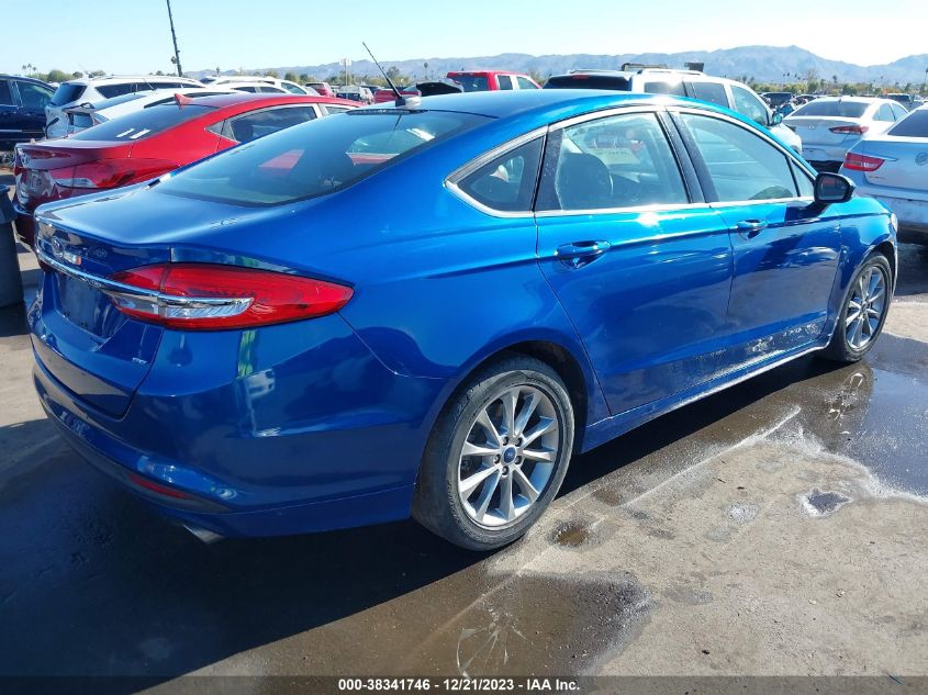 3FA6P0H75HR215205 2017 Ford Fusion Se