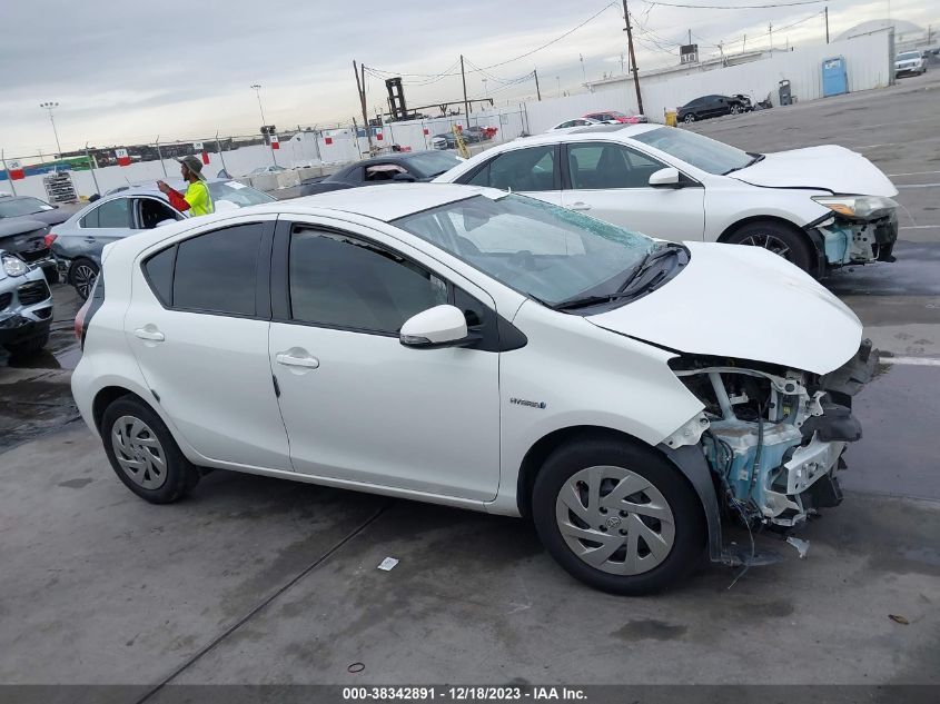 JTDKDTB3XG1116851 2016 Toyota Prius C One