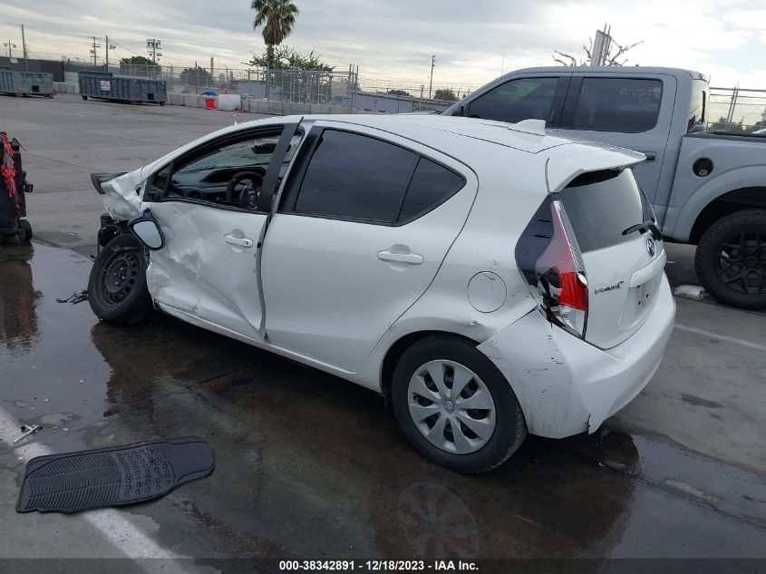 JTDKDTB3XG1116851 2016 Toyota Prius C One