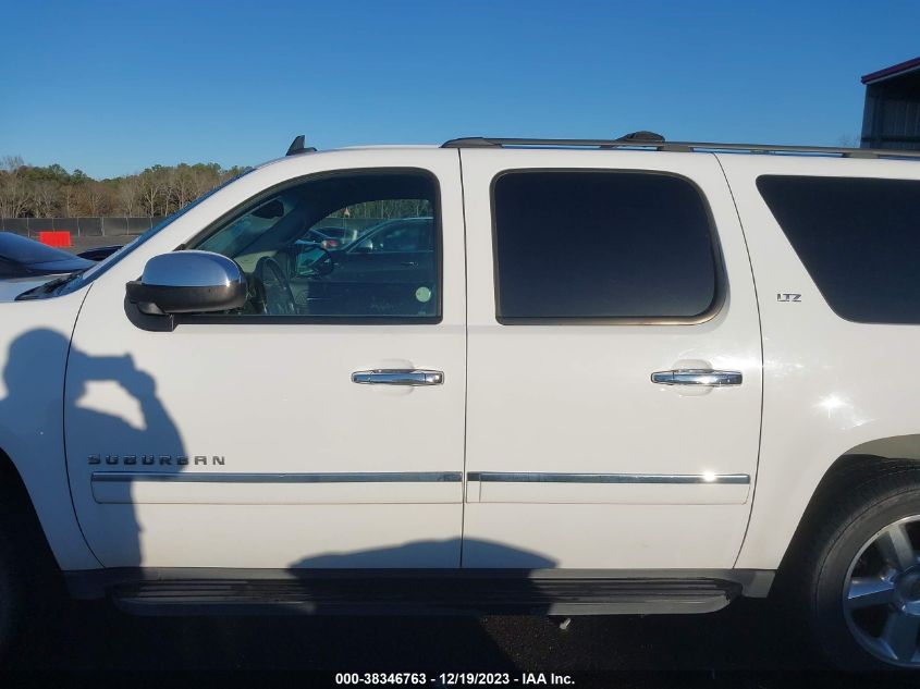 1GNSCKE00BR141483 2011 Chevrolet Suburban 1500 Ltz