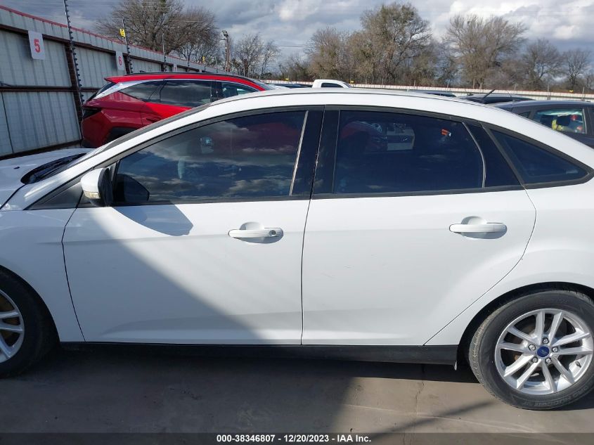 1FADP3F22HL216701 2017 Ford Focus Se