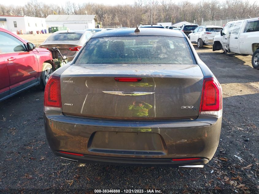 2C3CCAGGXKH586433 2019 Chrysler 300 300S Awd