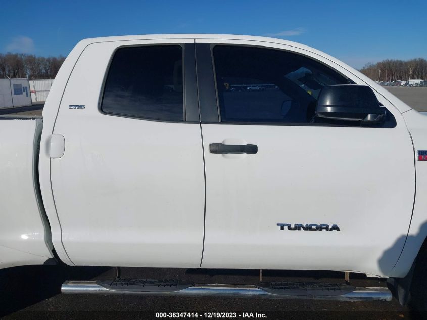 5TFUW5F13BX165077 2011 Toyota Tundra Grade 5.7L V8