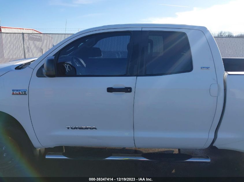 5TFUW5F13BX165077 2011 Toyota Tundra Grade 5.7L V8