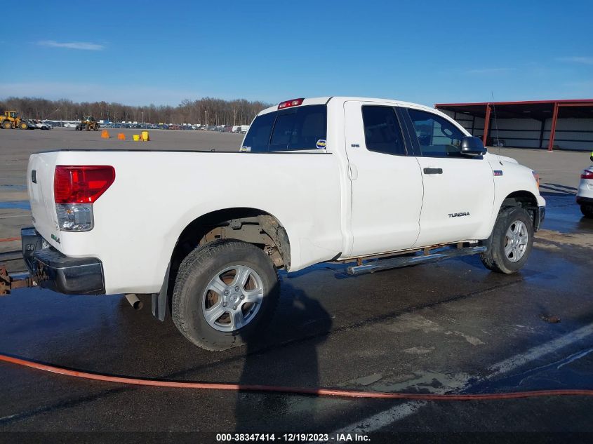 5TFUW5F13BX165077 2011 Toyota Tundra Grade 5.7L V8