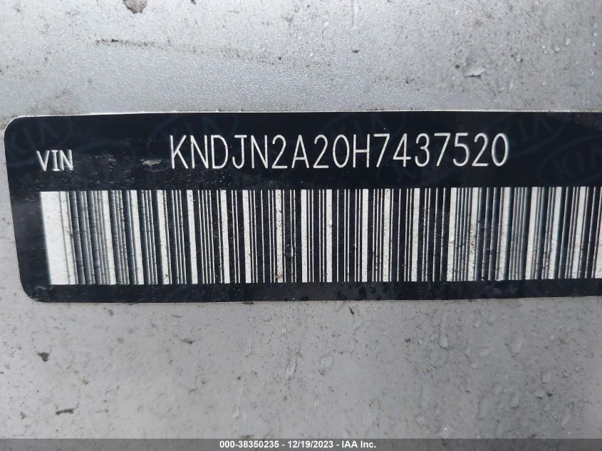 KNDJN2A20H7437520 2017 Kia Soul