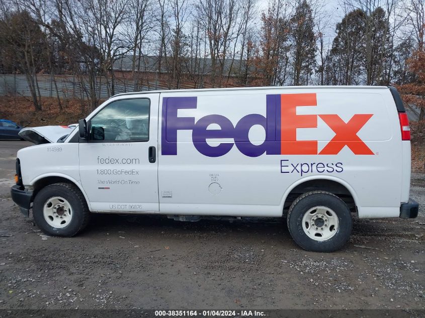 VIN 1GCWGAF17H1328002 2017 CHEVROLET EXPRESS 2500 no.14