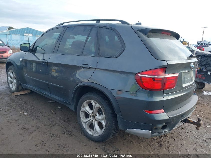 2011 BMW X5 xDrive35D VIN: 5UXZW0C5XBL661371 Lot: 38351740