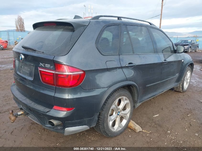 2011 BMW X5 xDrive35D VIN: 5UXZW0C5XBL661371 Lot: 38351740