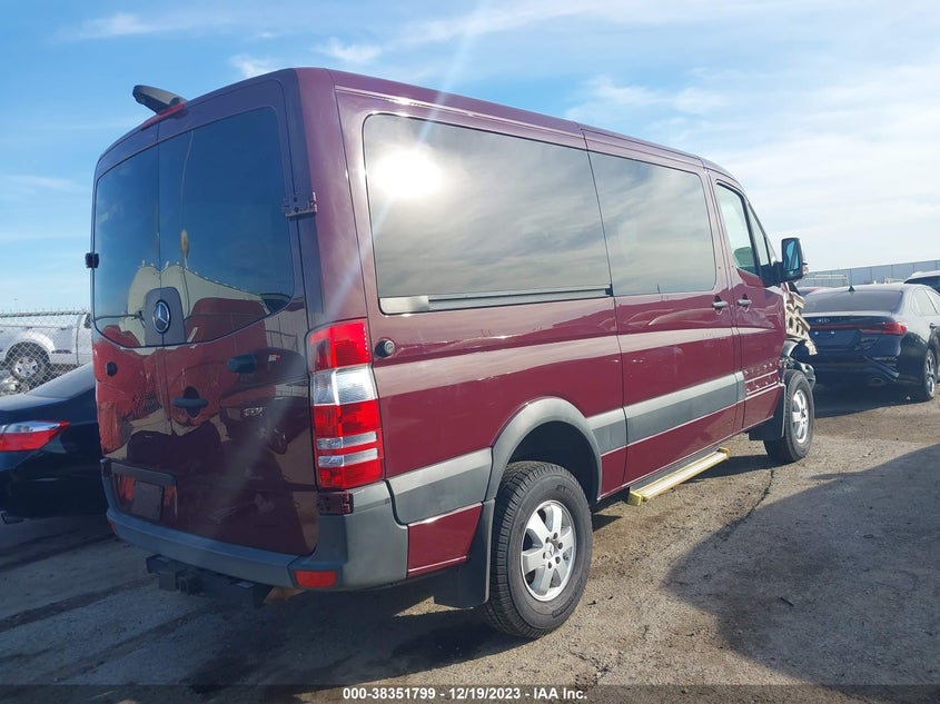 2017 Mercedes-Benz Sprinter 2500 Standard Roof V6 VIN: WDZFE7CDXHP393608 Lot: 38351799