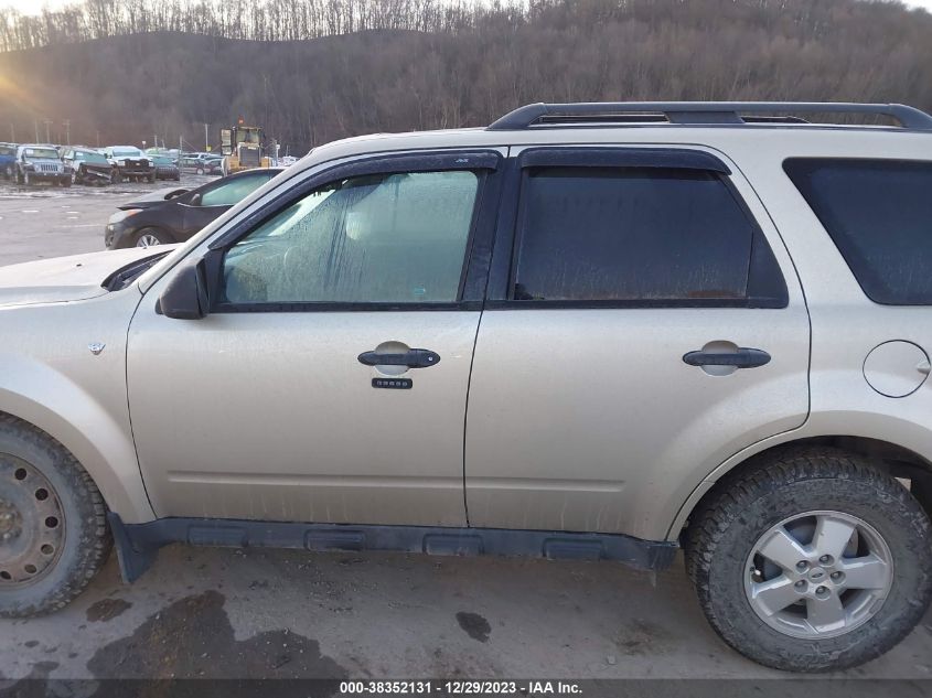 1FMCU9DG5AKC29305 2010 Ford Escape Xlt