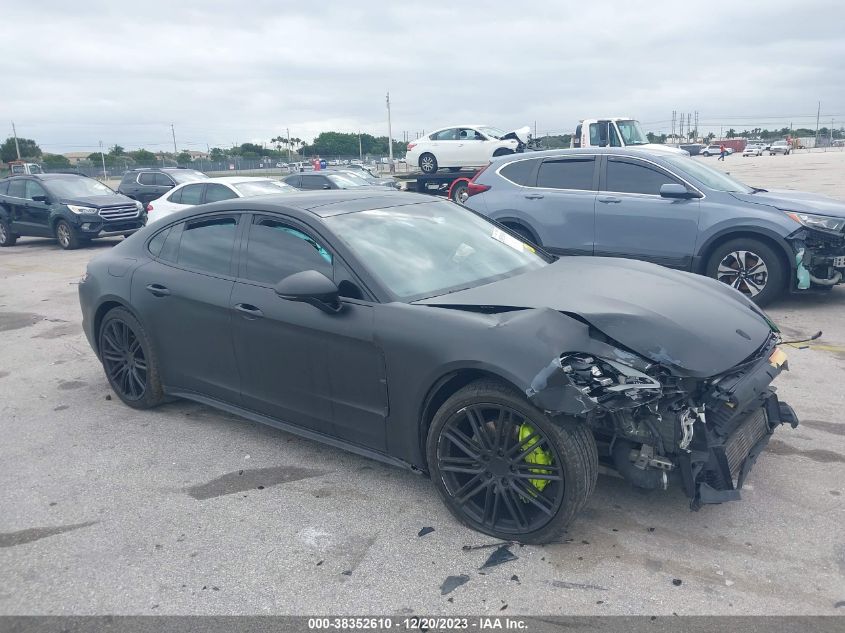 WP0AA2A79HL101749 2017 Porsche Panamera 4