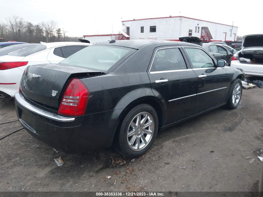 2006 Chrysler 300 C VIN: 2C3LA63H36H105977 Lot: 38353336